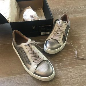 Frye Ivy Logo Patch Low Sneakers